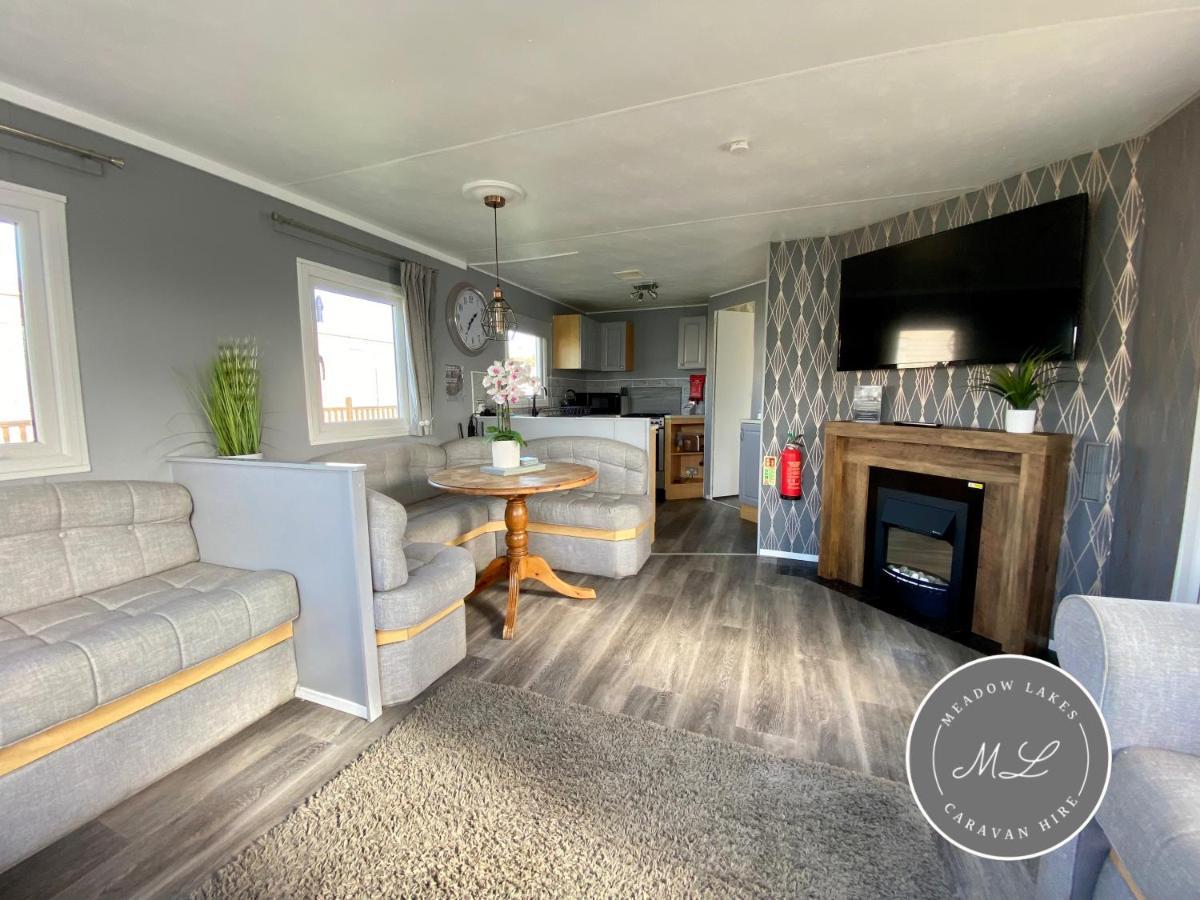 Promenade 566, Direct Beach Access, Close To Fantasy Island, Wifi, Pet Friendly - Meadow Lakes Caravan & Lodge Hire Скегнес Екстериор снимка