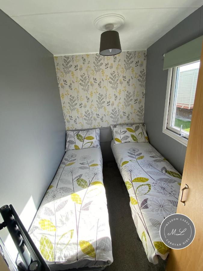 Promenade 566, Direct Beach Access, Close To Fantasy Island, Wifi, Pet Friendly - Meadow Lakes Caravan & Lodge Hire Скегнес Екстериор снимка