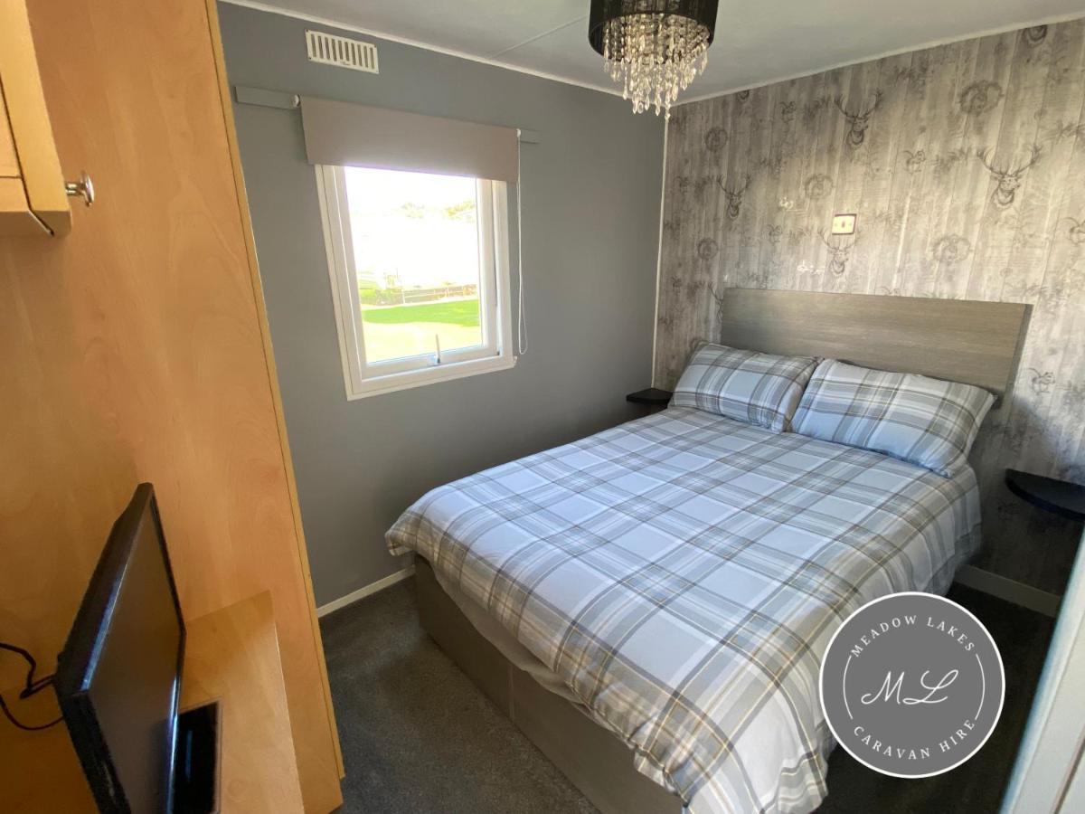Promenade 566, Direct Beach Access, Close To Fantasy Island, Wifi, Pet Friendly - Meadow Lakes Caravan & Lodge Hire Скегнес Екстериор снимка